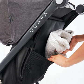 Seat pouch for easy storing|||Seat pouch for easy stashing